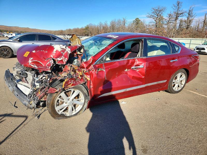2015 NISSAN ALTIMA — VIN 1N4AL3AP1FC150396