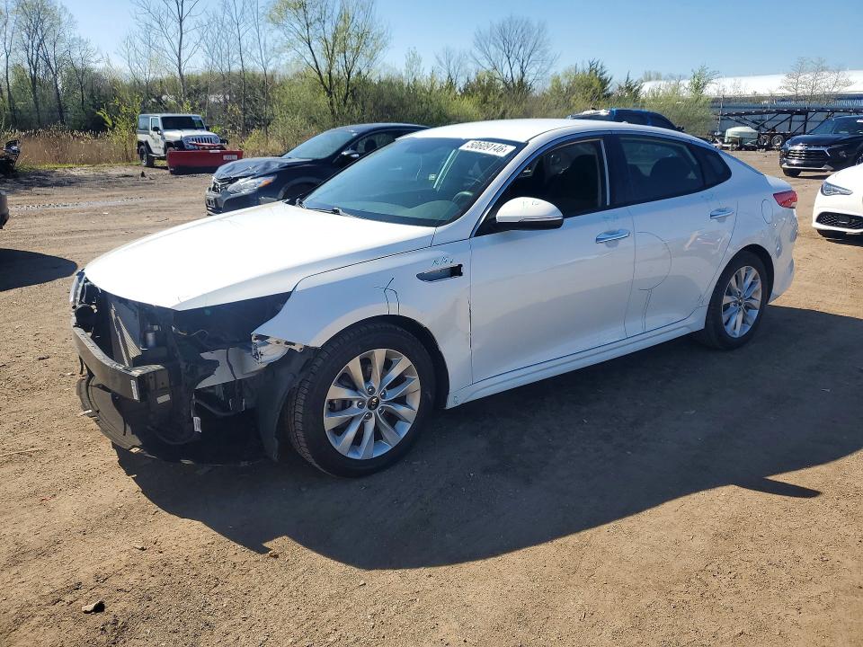 2018 KIA OPTIMA — VIN 5XXGT4L30JG264399