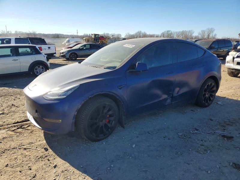 2021 TESLA MODEL Y — VIN 5YJYGDEE8MF111610