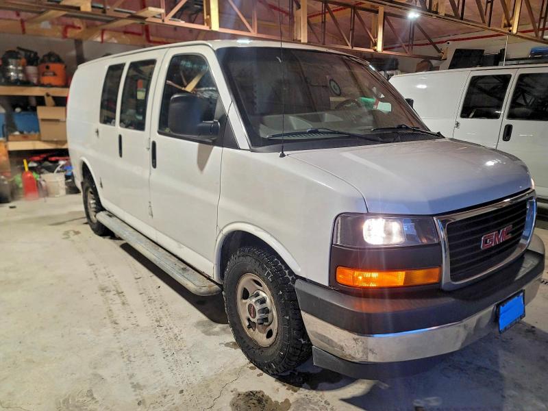 2017 GMC SAVANA G25 — VIN 1GTW7AFF9H1122384
