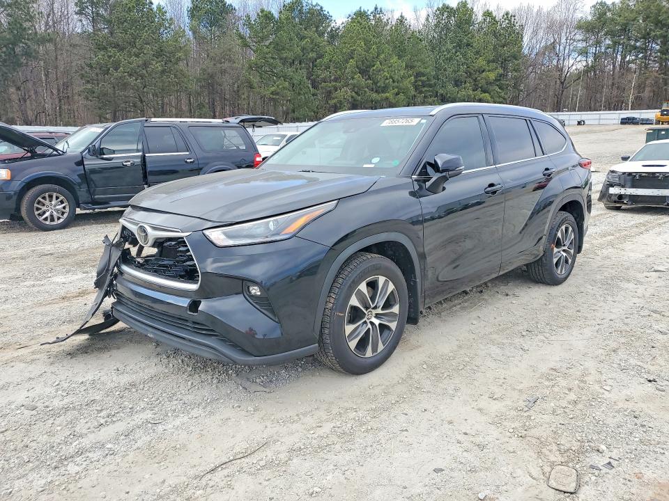 2021 TOYOTA HIGHLANDER — VIN 5TDGZRBH6MS087014