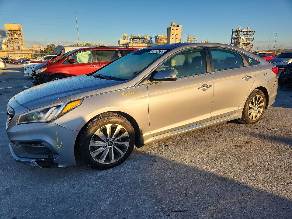 2017 HYUNDAI SONATA SPO — VIN 5NPE34AF4HH480923