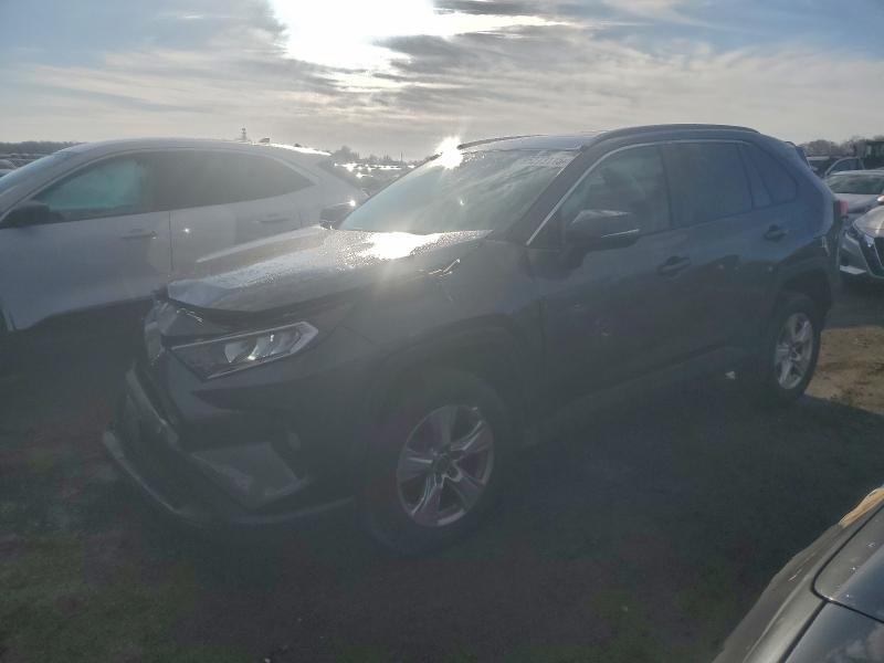 2021 TOYOTA RAV4 — VIN 2T3P1RFV8MC171701