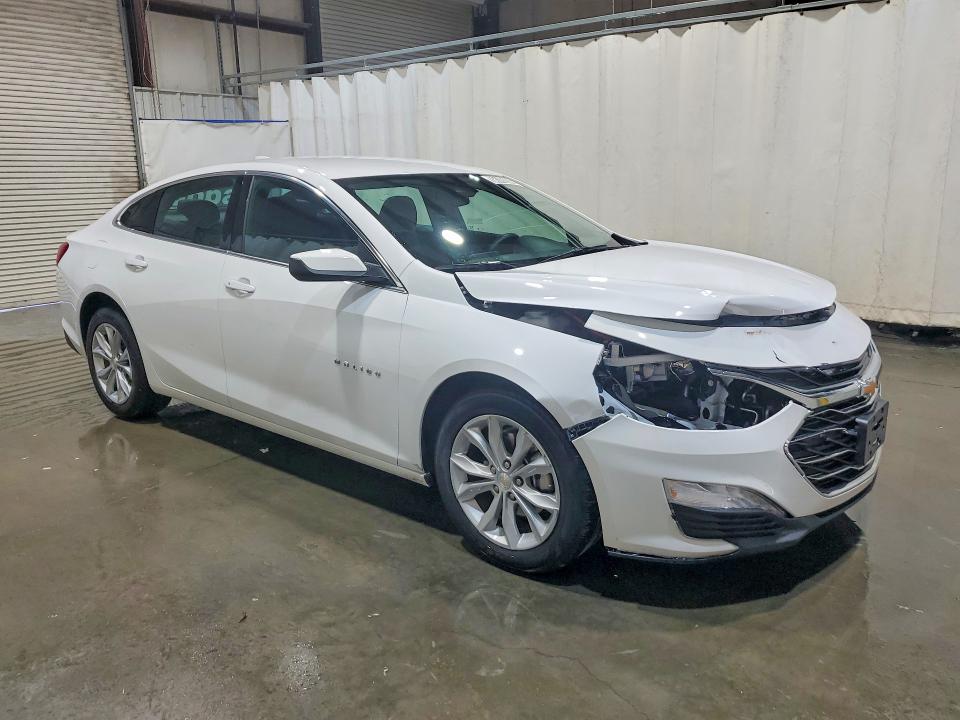 1G1ZD5ST6SF144550