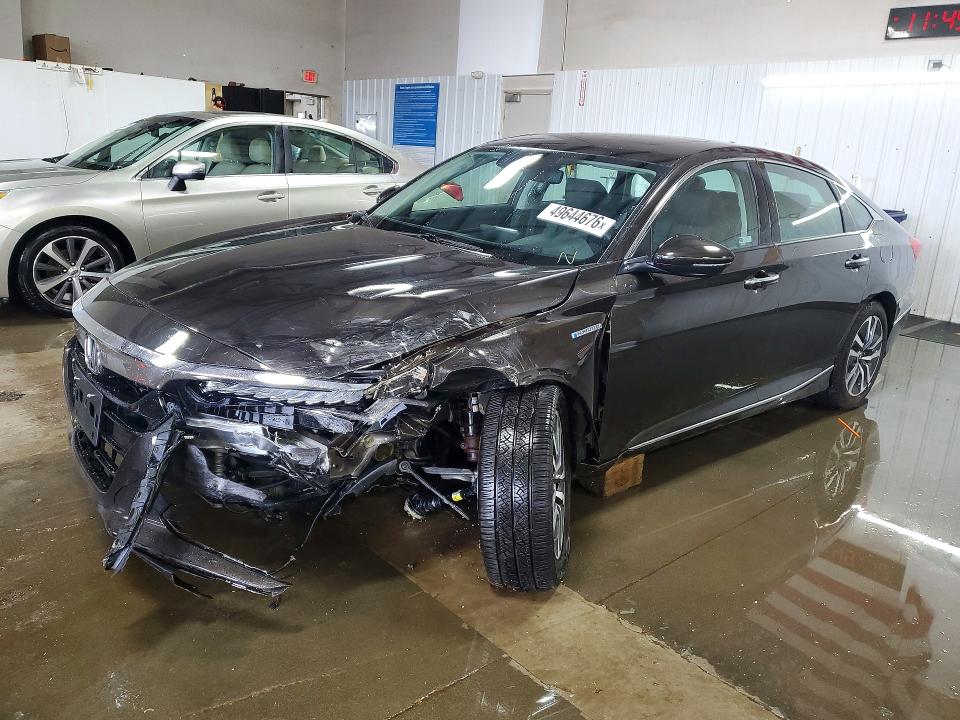 2018 HONDA ACCORD — VIN 1HGCV3F90JA008425