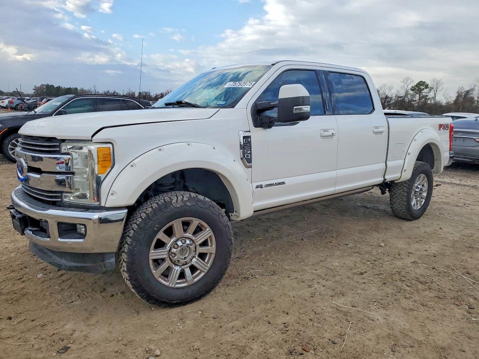 2017 FORD F250 — VIN 1FT7W2BT5HEC08230
