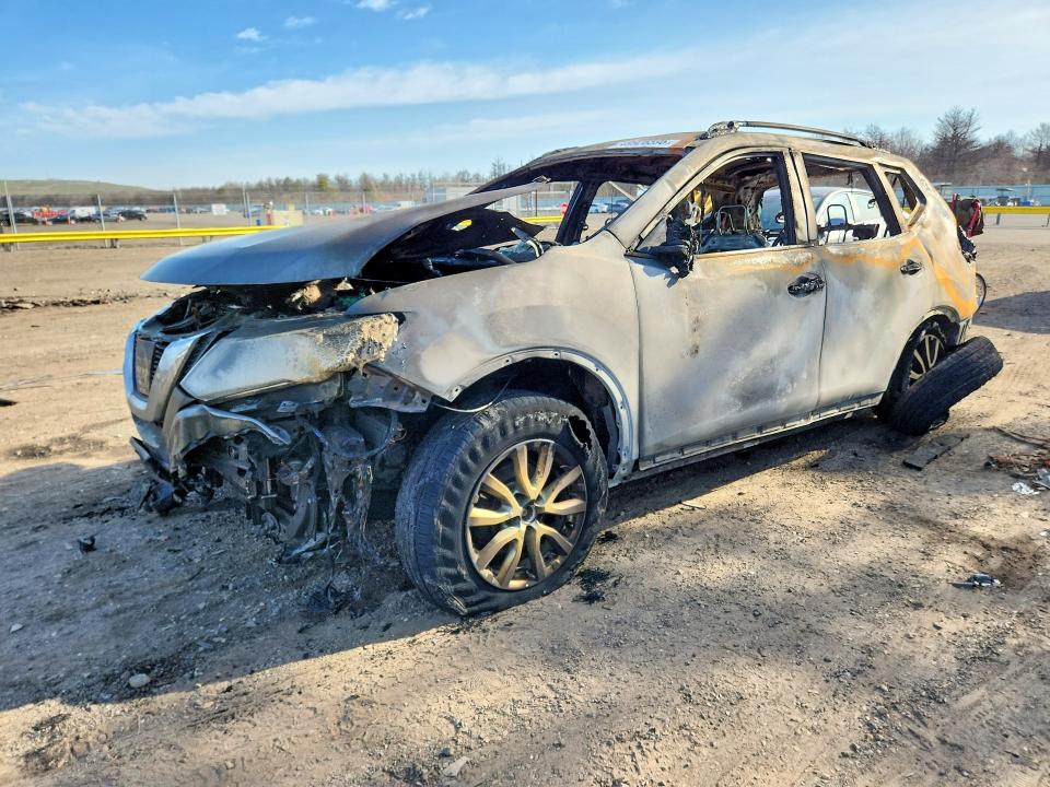 2017 NISSAN ROGUE — VIN JN8AT2MVXHW280522