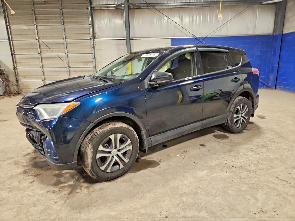 2018 TOYOTA RAV4 — VIN JTMBFREV3JD251573