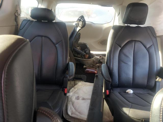 2C4RC1EG5HR668999