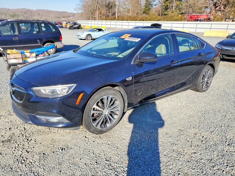 2018 BUICK REGAL — VIN W04GP6SX8J1126524