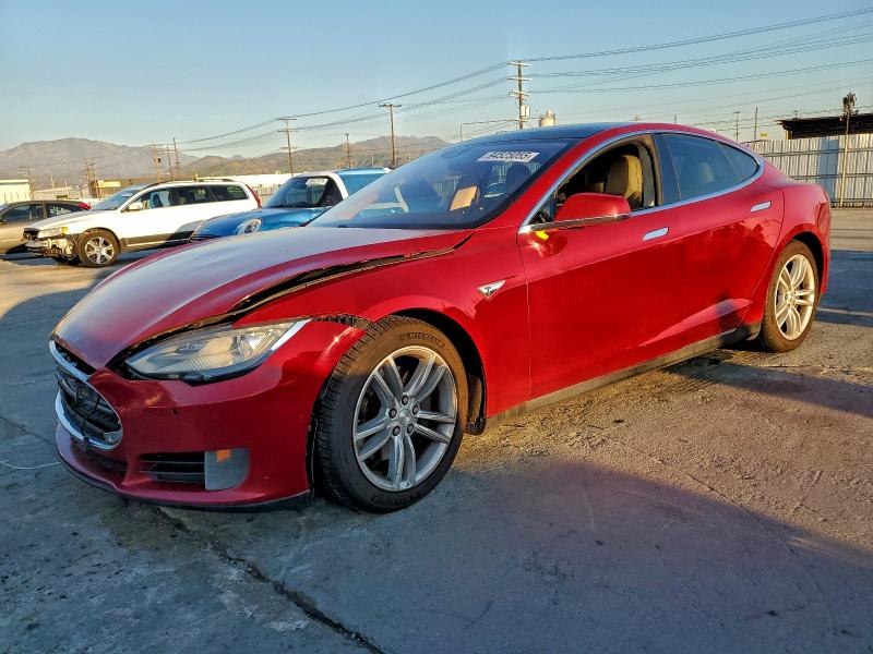 2015 TESLA MODEL S 85 — VIN 5YJSA1H24FF098154