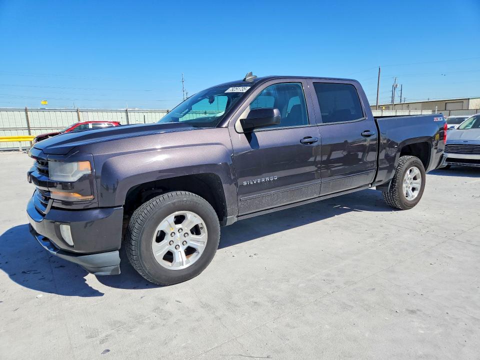 2016 CHEVROLET SILVERADO — VIN 3GCUKREC7GG137509