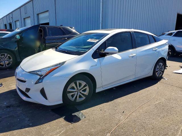 2016 TOYOTA PRIUS — VIN JTDKARFU6G3025613