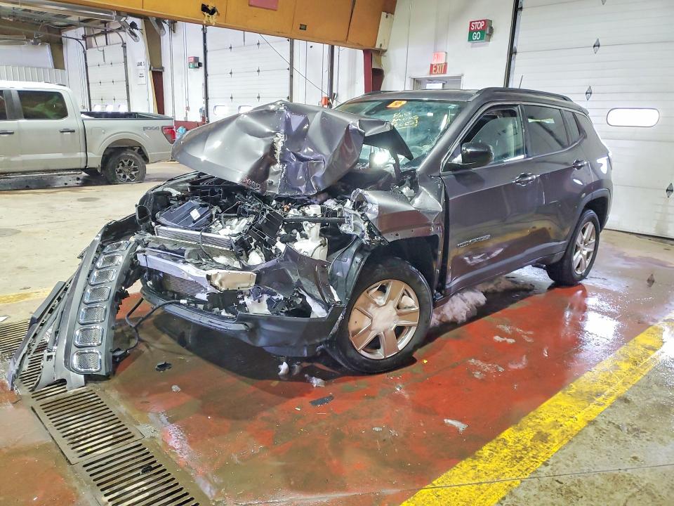 2022 JEEP COMPASS — VIN 3C4NJDBB6NT233495