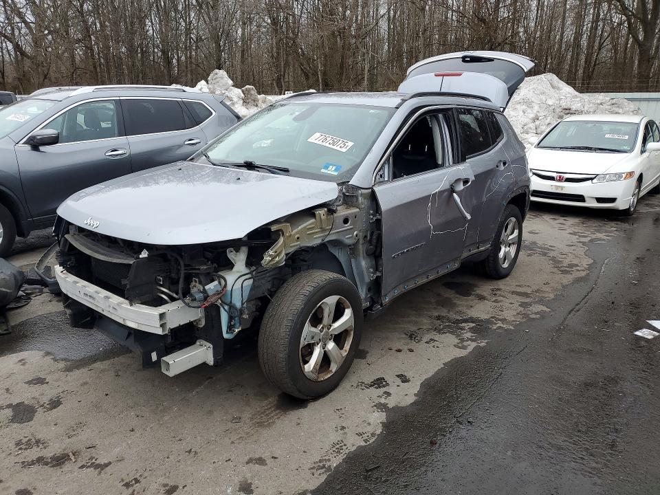 2017 JEEP COMPASS — VIN 3C4NJDBB5HT692974
