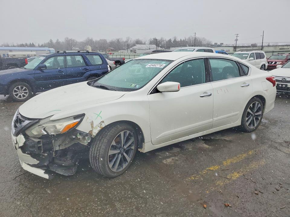2017 NISSAN ALTIMA — VIN 1N4AL3AP2HC120715