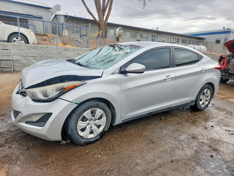 2016 HYUNDAI ELANTRA — VIN 5NPDH4AE7GH700557