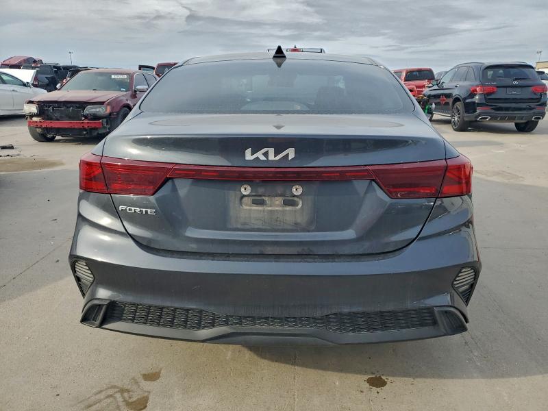 3KPF24AD1PE525762