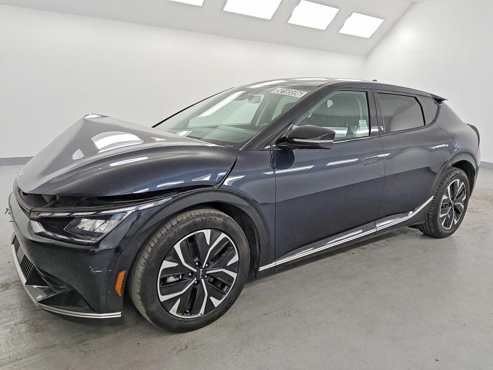 2023 KIA EV6 — VIN KNDC34LA2P5149653