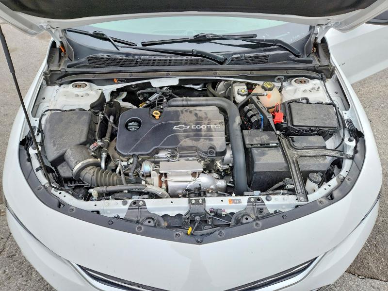 1G1ZB5ST6HF158351