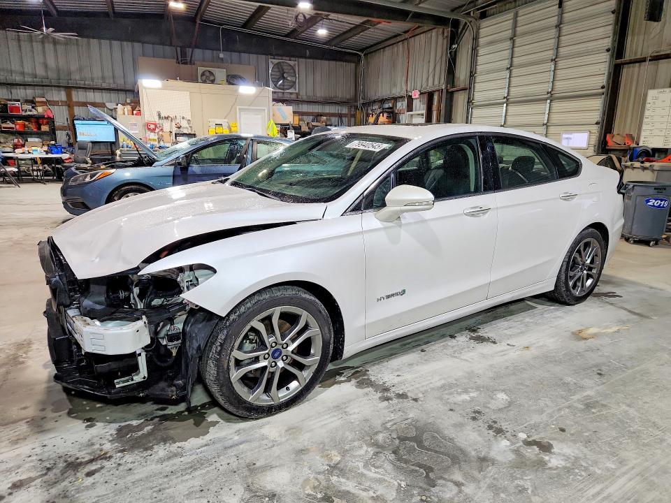 2019 FORD FUSION — VIN 3FA6P0RU4KR241547