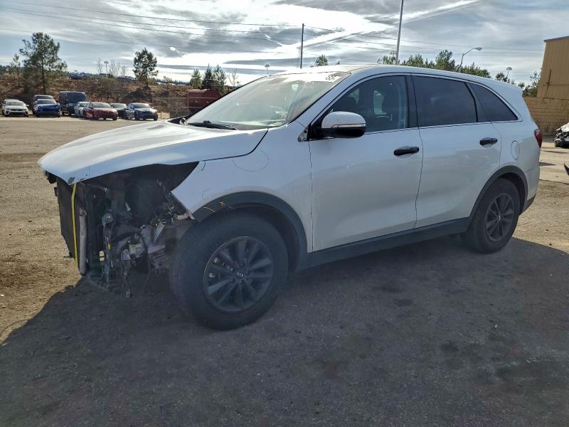 2019 KIA SORENTO LX — VIN 5XYPG4A5XKG481917