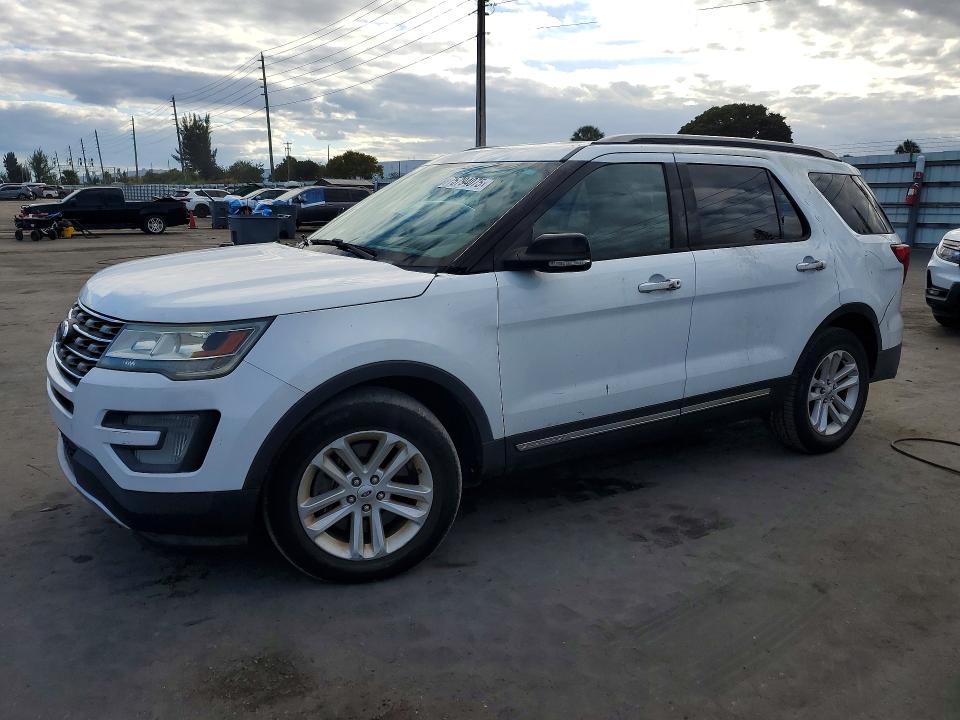 2016 FORD EXPLORER X — VIN 1FM5K7D8XGGB92243