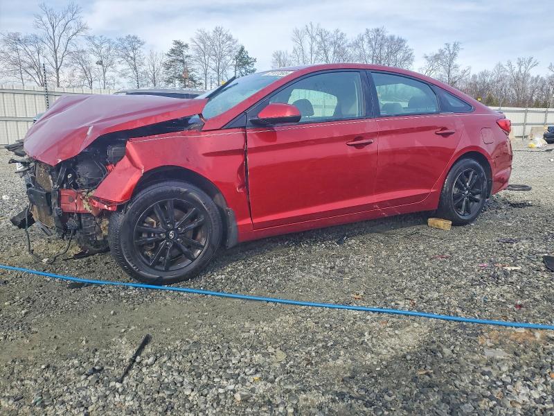2016 HYUNDAI SONATA SE — VIN 5NPE24AF9GH423456