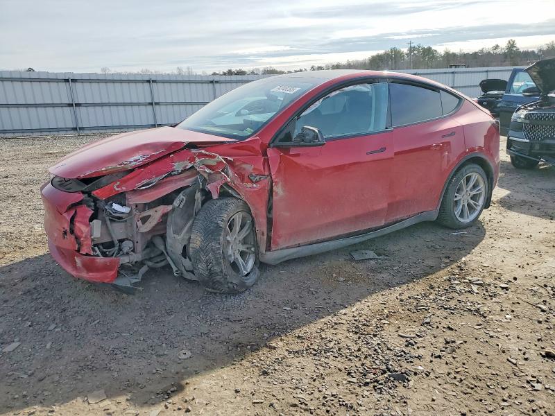 2022 TESLA MODEL Y — VIN 7SAYGDEE7NA012990