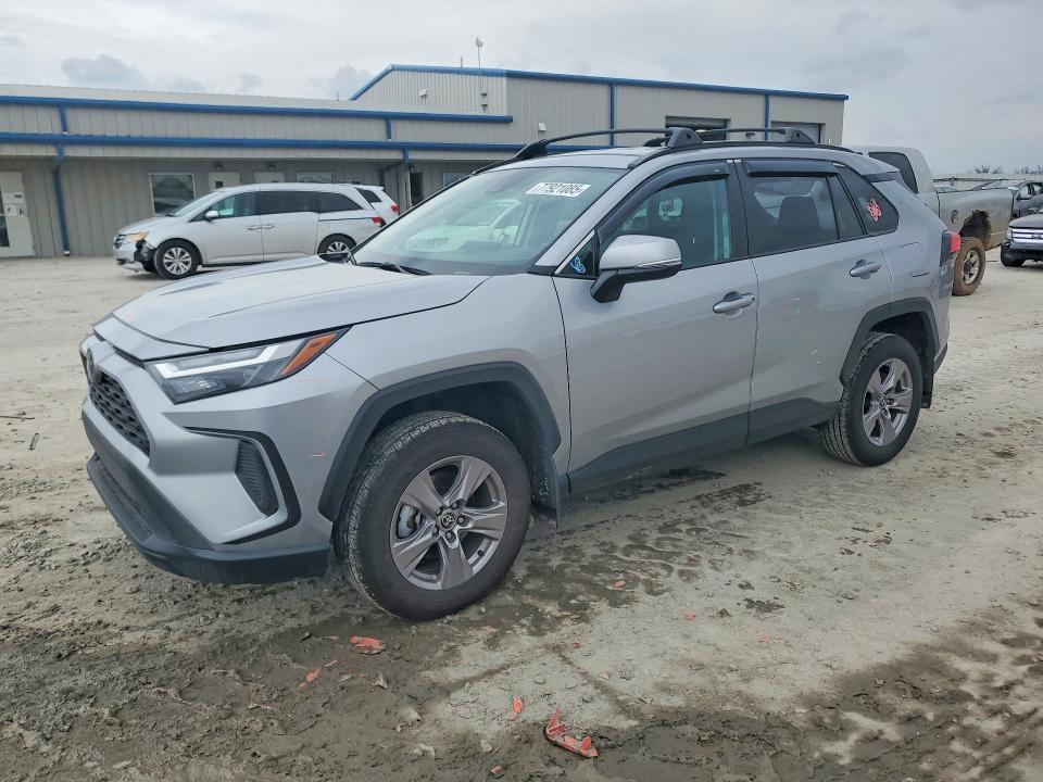 2024 TOYOTA RAV4 — VIN 2T3P1RFV6RW492450