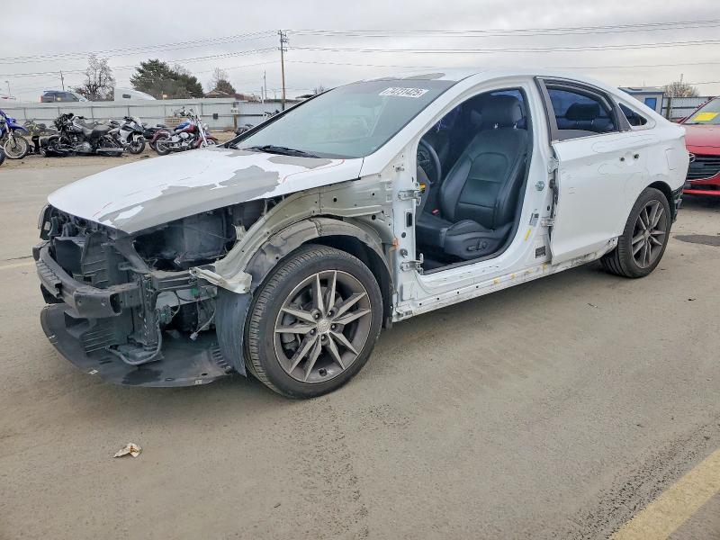 2015 HYUNDAI SONATA — VIN 5NPE34AB0FH163585