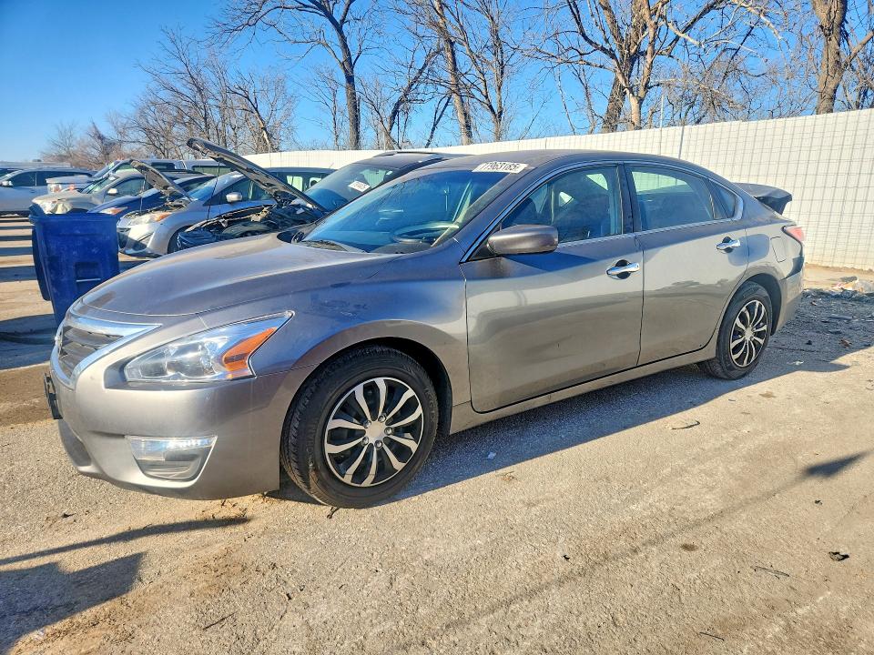 2015 NISSAN ALTIMA — VIN 1N4AL3AP1FC286530