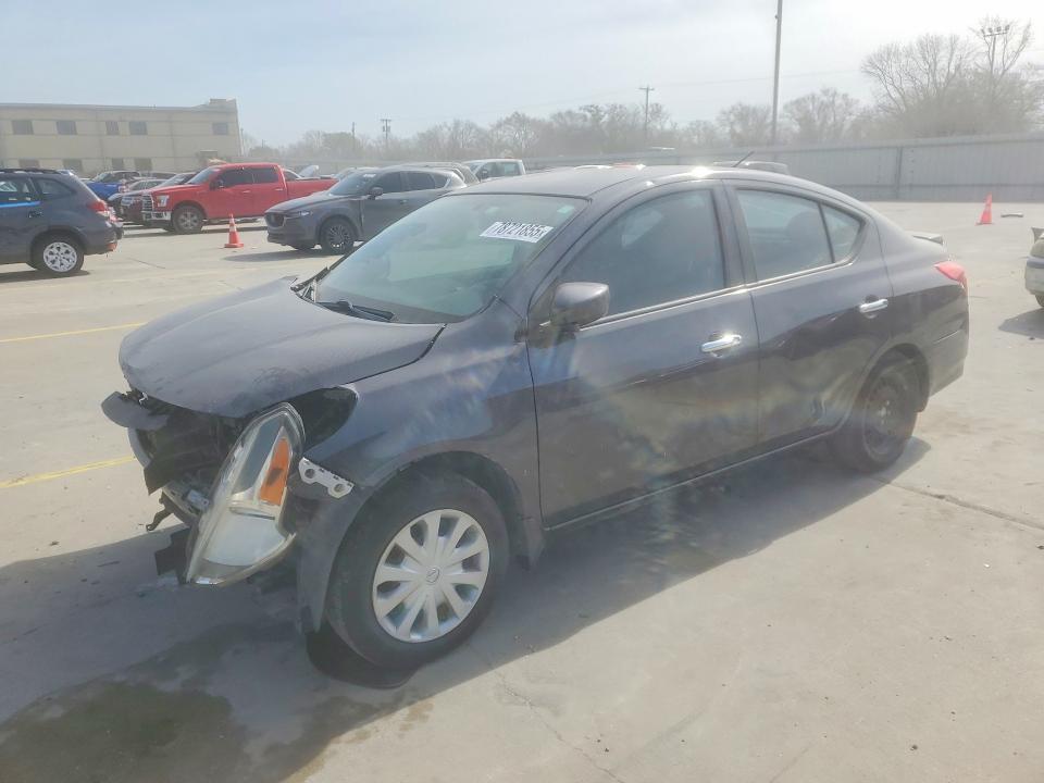 2015 NISSAN VERSA — VIN 3N1CN7AP2FL928720