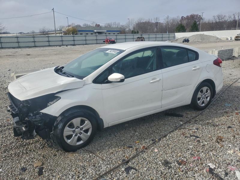 2018 KIA FORTE LX — VIN 3KPFK4A75JE235896