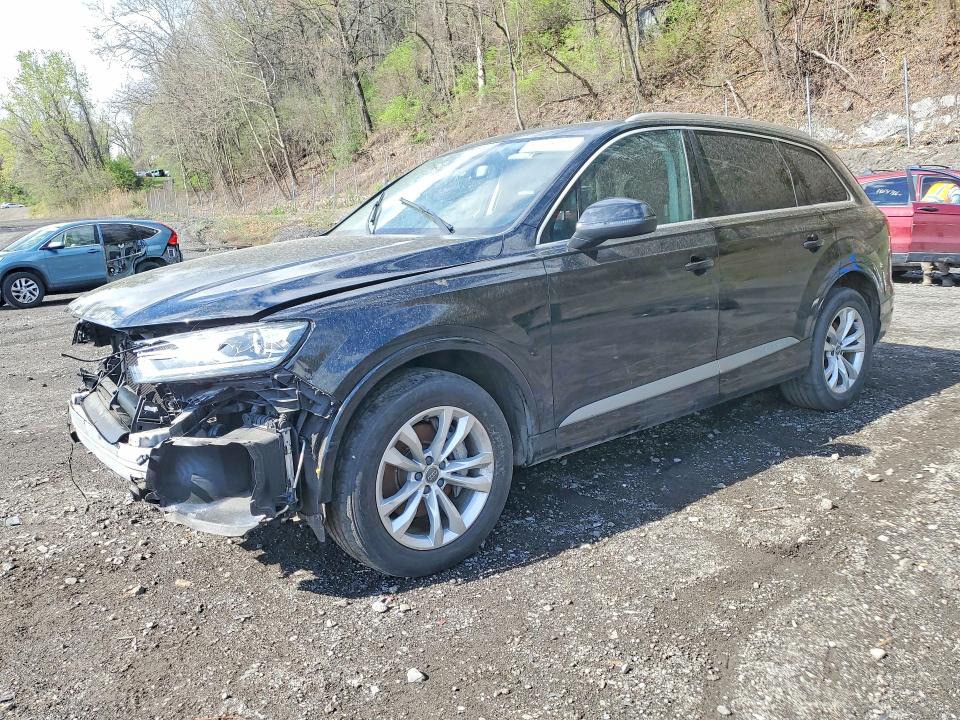 2017 AUDI Q7 — VIN WA1AAAF76HD001521