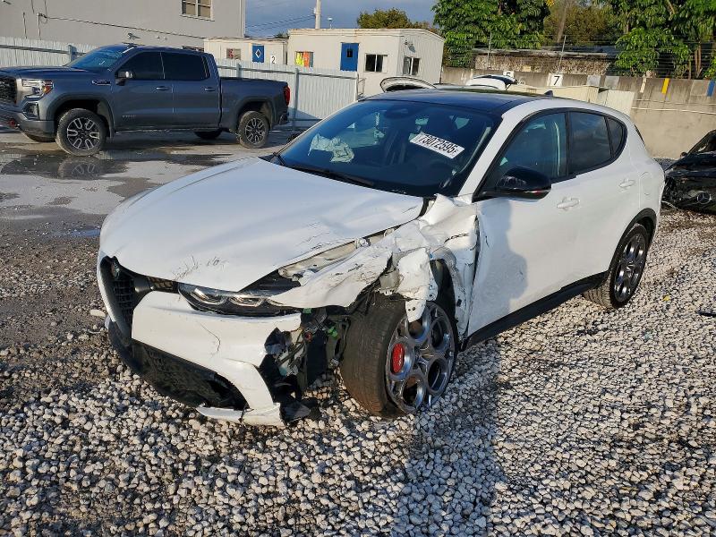 2024 ALFA ROMEO TONALE — VIN ZASPATDW0R3048917