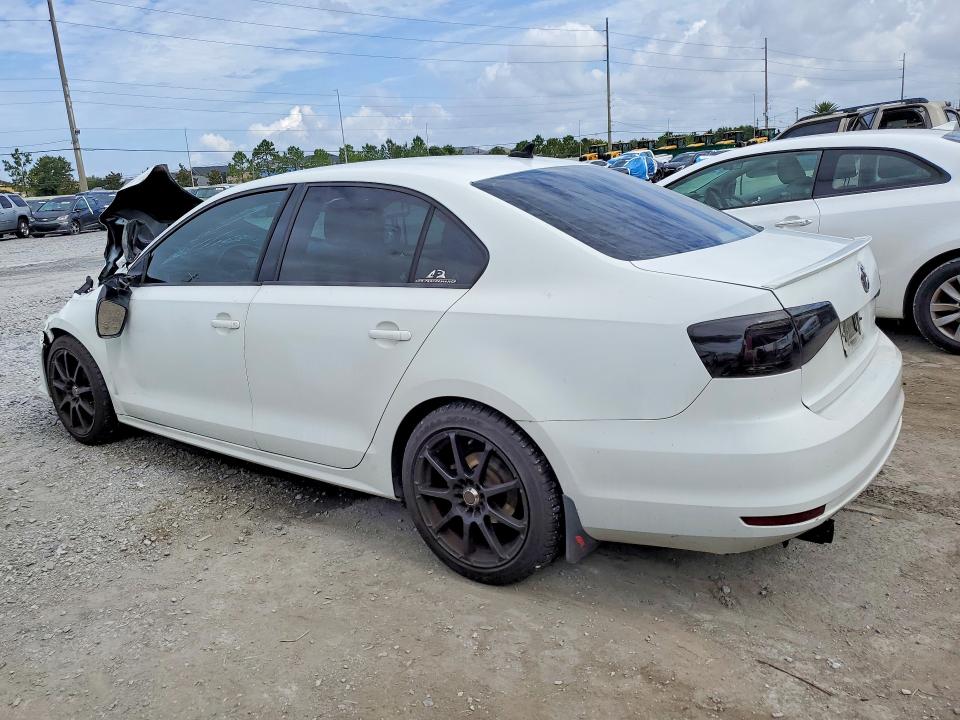 3VWD17AJ1GM391016