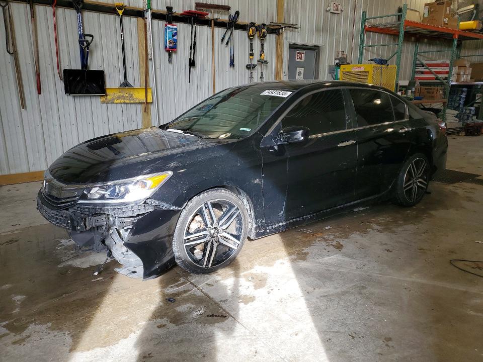 2017 HONDA ACCORD — VIN 1HGCR2F55HA255753