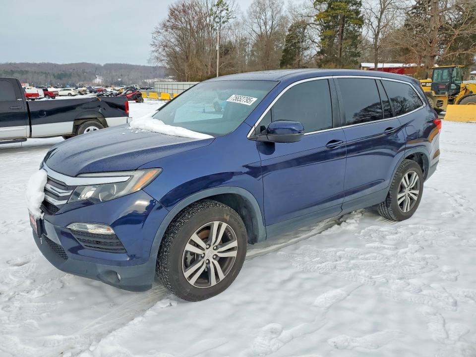 2017 HONDA PILOT — VIN 5FNYF5H57HB044685