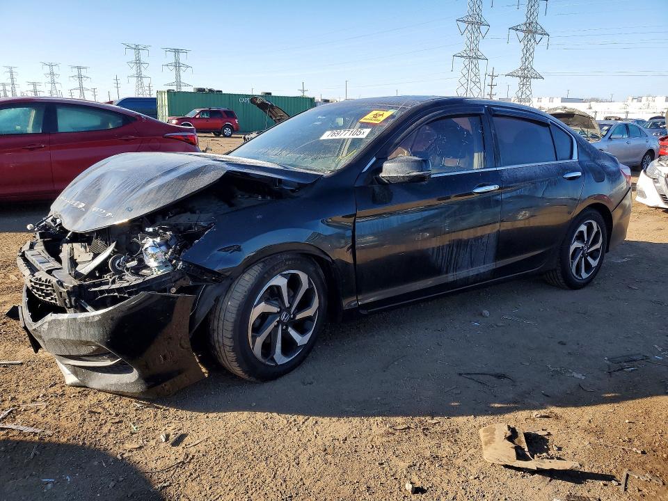 2016 HONDA ACCORD — VIN 1HGCR2F82GA196704