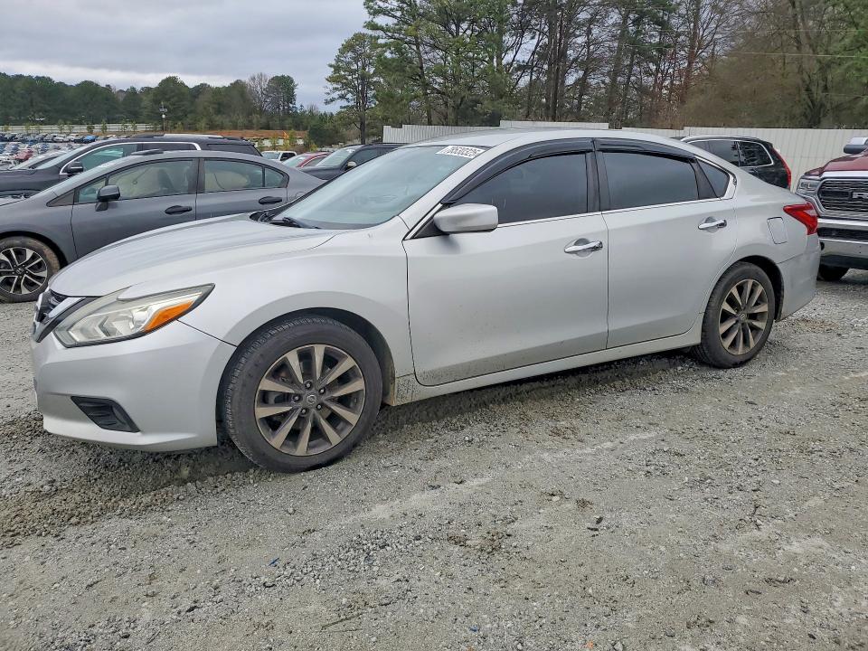2017 NISSAN ALTIMA — VIN 1N4AL3AP0HC154961
