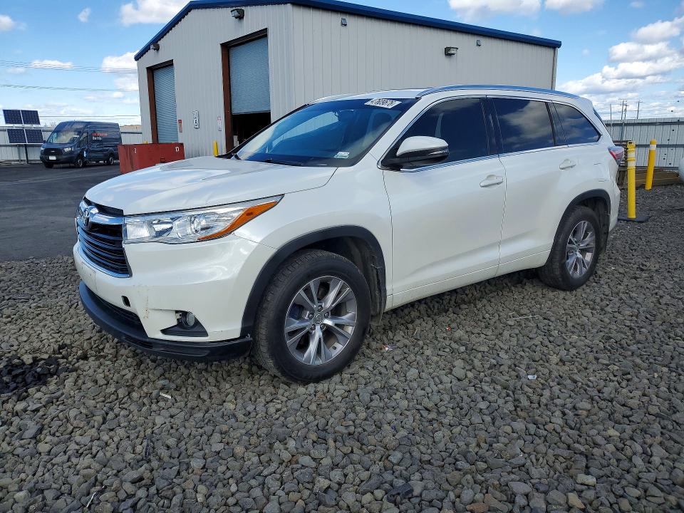 2015 TOYOTA HIGHLANDER — VIN 5TDJKRFH5FS086380