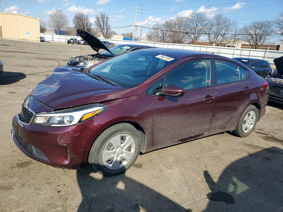 2018 KIA FORTE — VIN 3KPFK4A76JE279129