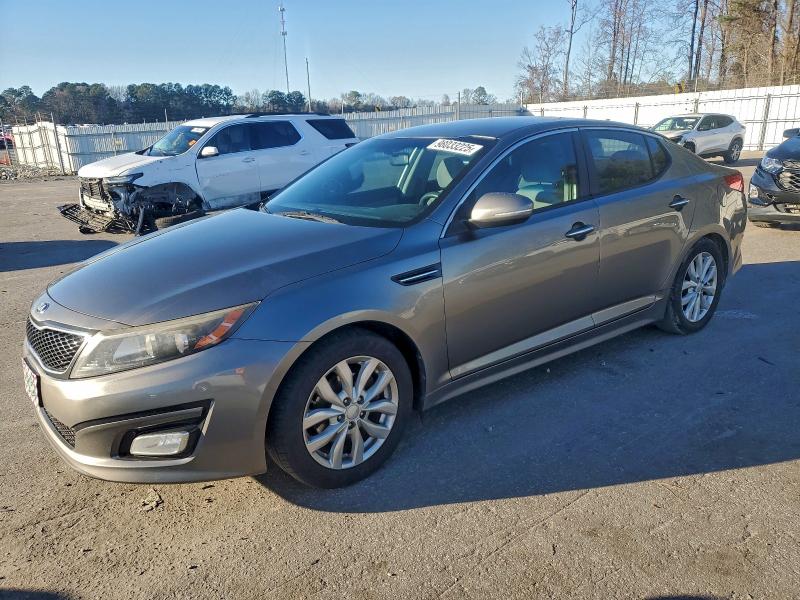2014 KIA OPTIMA LX — VIN 5XXGM4A75EG302587