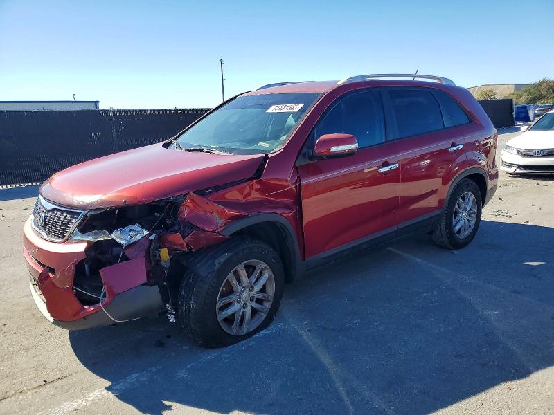2015 KIA SORENTO LX — VIN 5XYKT3A61FG658255