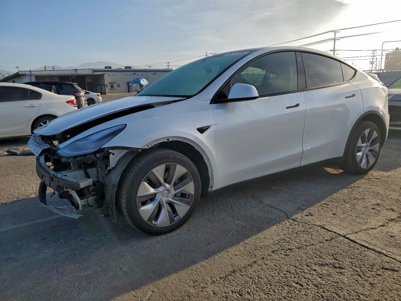 2023 TESLA MODEL Y — VIN 7SAYGDEE5PA084452