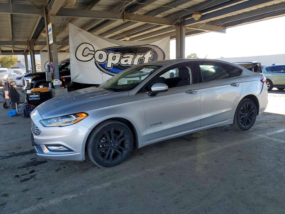 2018 FORD FUSION — VIN 3FA6P0LU2JR128672