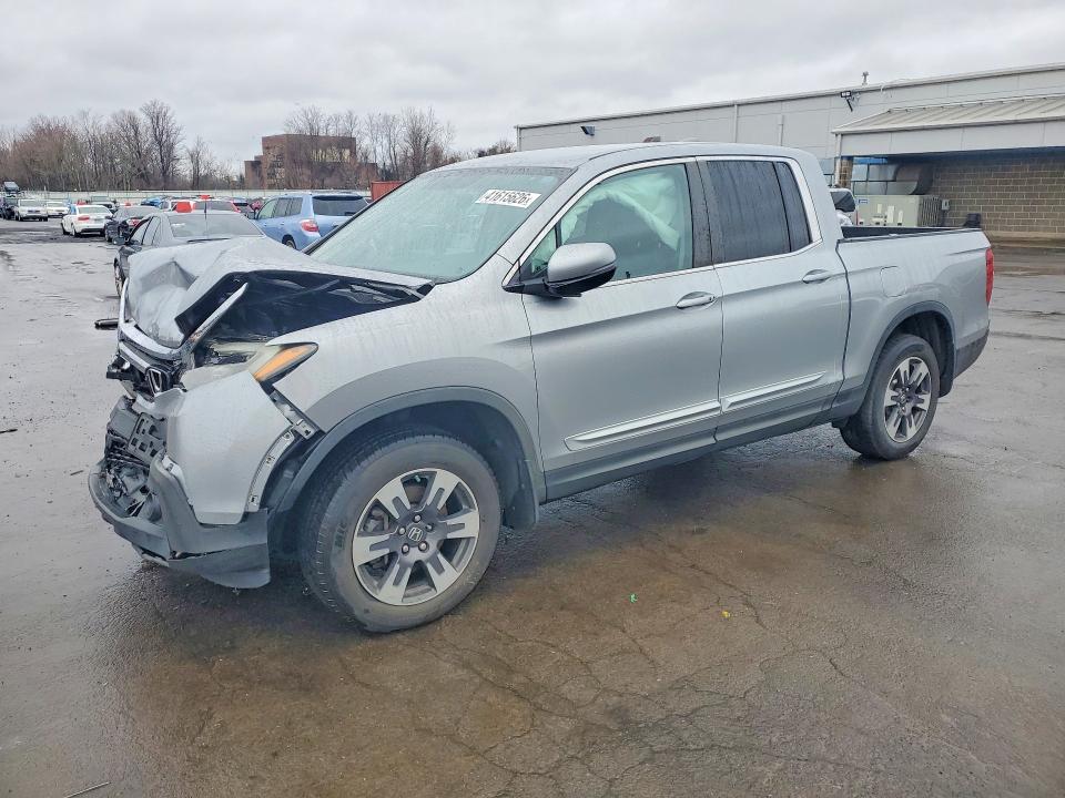 2017 HONDA RIDGELINE — VIN 5FPYK3F59HB007325