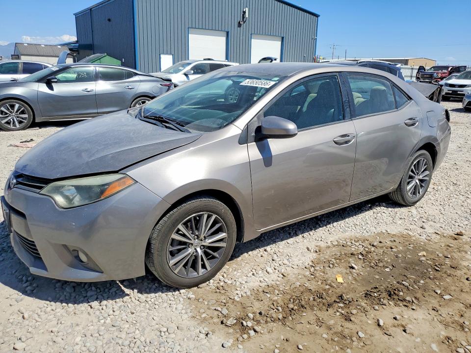 2016 TOYOTA COROLLA — VIN 5YFBURHE2GP375230