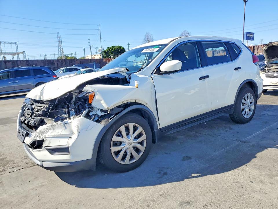 2017 NISSAN ROGUE — VIN JN8AT2MV9HW011220